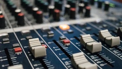 音乐留学新视角 你适合音乐管理专业吗？演出经纪方向超全详解